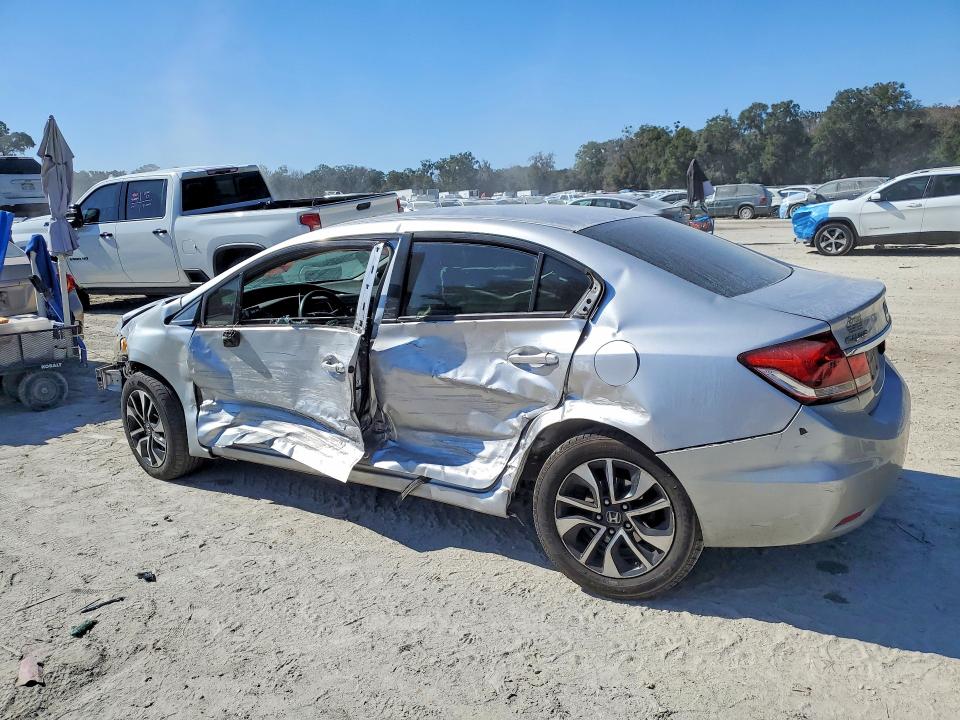 Photo 2 from auction – 2013 HONDA CIVIC with VIN 19XFB2F8XDE071507