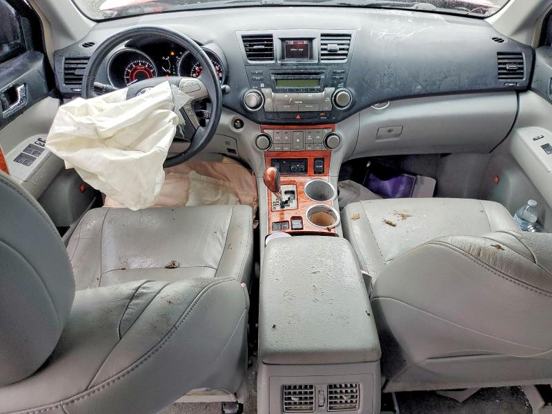 Photo 8 from auction – 2008 TOYOTA HIGHLANDER with VIN JTEDS42A682002095