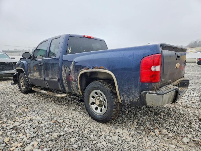 Photo 2 from auction – 2011 CHEVROLET SILVERADO with VIN 1GCRKSEA3BZ438475