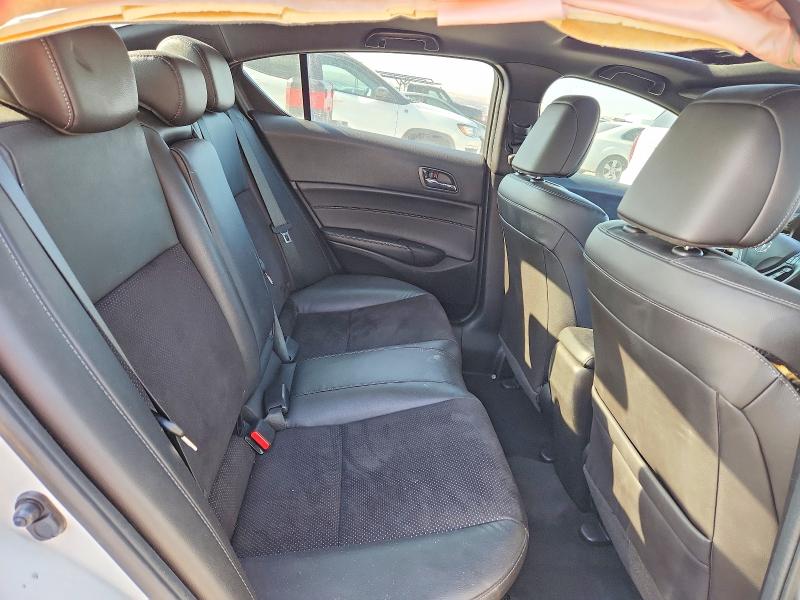 Photo 10 from auction – 2016 ACURA ILX with VIN 19UDE2F89GA013783