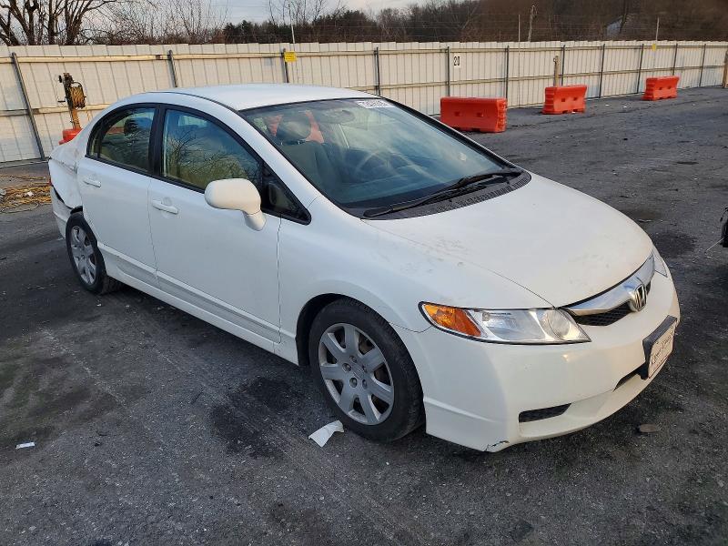 Photo 4 from auction – 2011 HONDA CIVIC LX with VIN 2HGFA1F52BH309906