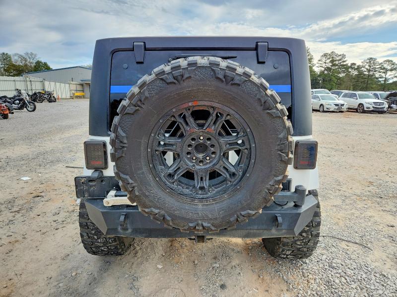 Photo 6 from auction – 2015 JEEP WRANGLER U with VIN 1C4BJWEG0FL720405