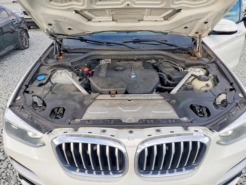 Photo 11 from auction – 2019 BMW X3 XDRIVE3 with VIN 5UXTR9C59KLP92163