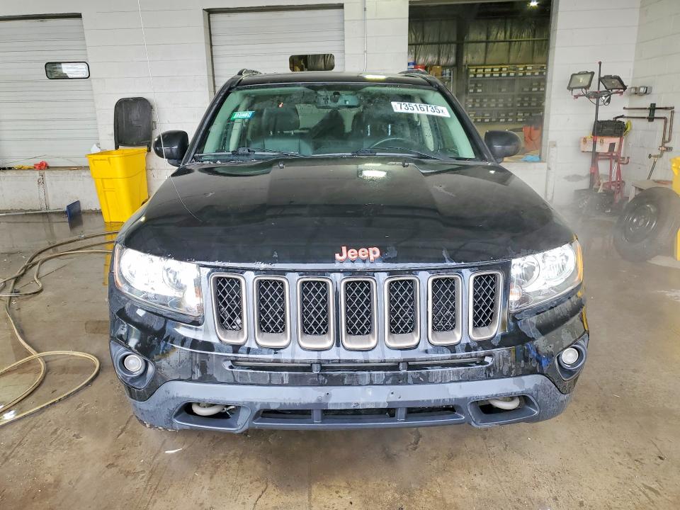 Photo 5 from auction – 2016 JEEP COMPASS with VIN 1C4NJDBB9GD775795