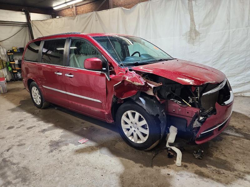 Photo 4 from auction – 2016 CHRYSLER TOWN & COU with VIN 2C4RC1BG4GR223110