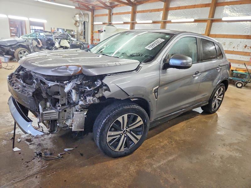 MITSUBISHI OUTLANDER 2021 with VIN JA4ARUAU1MU018941 - Photo from auction