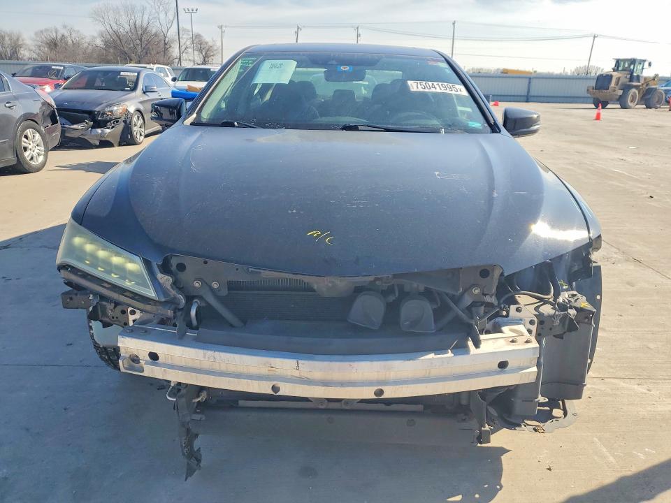 Photo 5 from auction – 2015 ACURA TLX with VIN 19UUB1F56FA002411