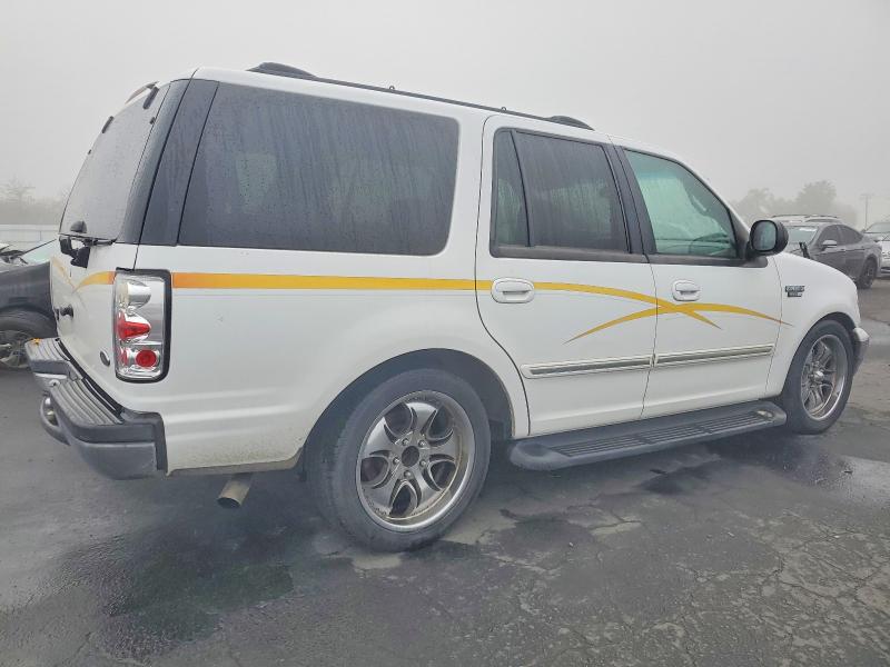 Photo 3 from auction – 2000 FORD EXPEDITION with VIN 1FMRU1561YLC03161