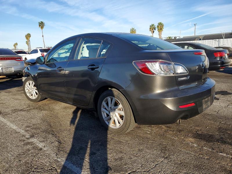 Photo 2 from auction – 2012 MAZDA 3 I with VIN JM1BL1V8XC1581137