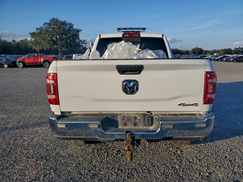 Photo 6 from auction – 2023 RAM 2500 with VIN 3C6UR5CL2PG593058