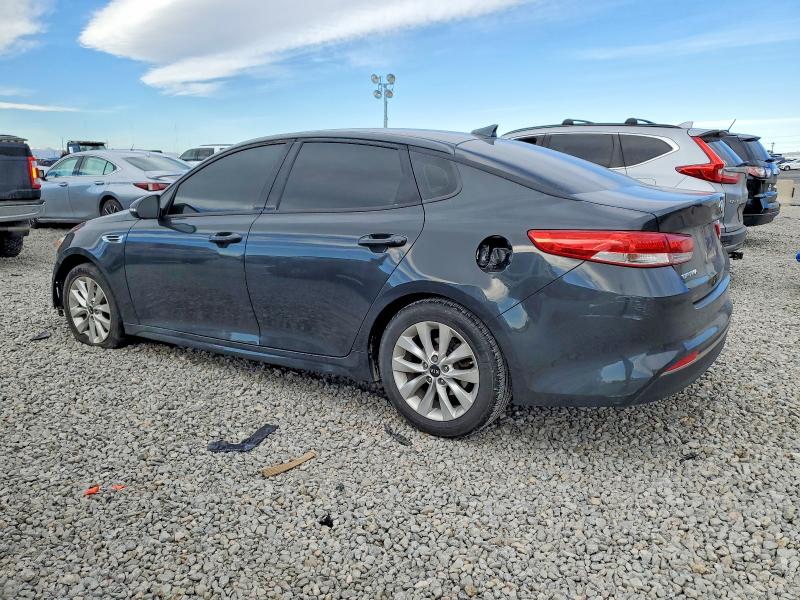 Photo 2 from auction – 2016 KIA OPTIMA with VIN 5XXGU4L3XGG112653