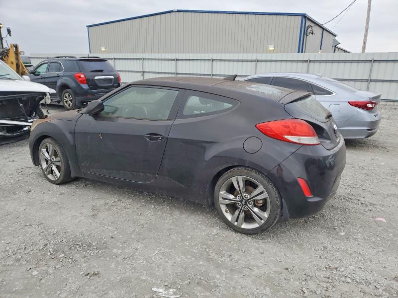 Photo 2 from auction – 2016 HYUNDAI VELOSTER with VIN KMHTC6AD2GU250878