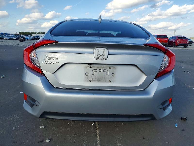 Photo 6 from auction – 2017 HONDA CIVIC EX with VIN 19XFC2F72HE040228
