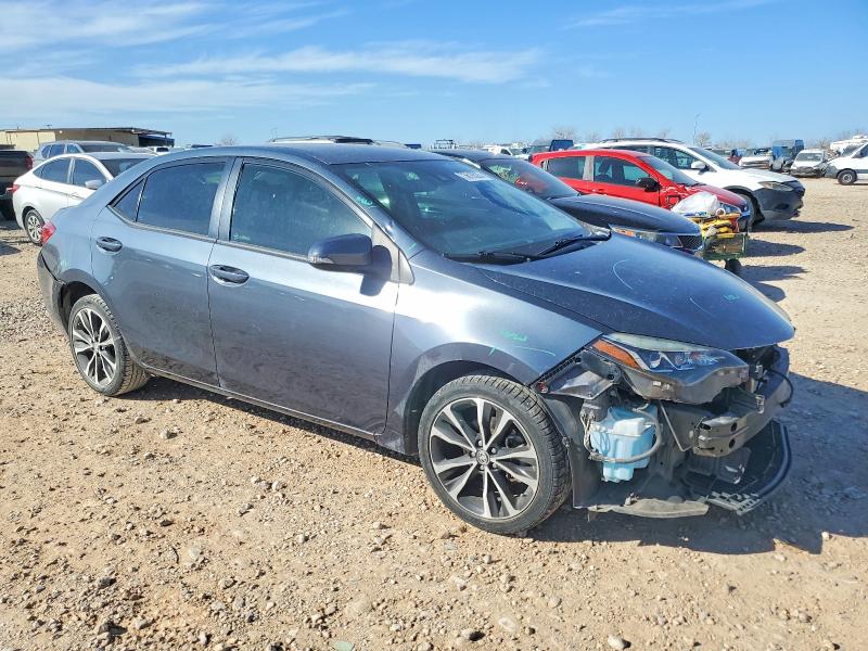 Zdjęcie 4 z aukcji – 2017 TOYOTA COROLLA L z VIN 5YFBURHE6HP703122