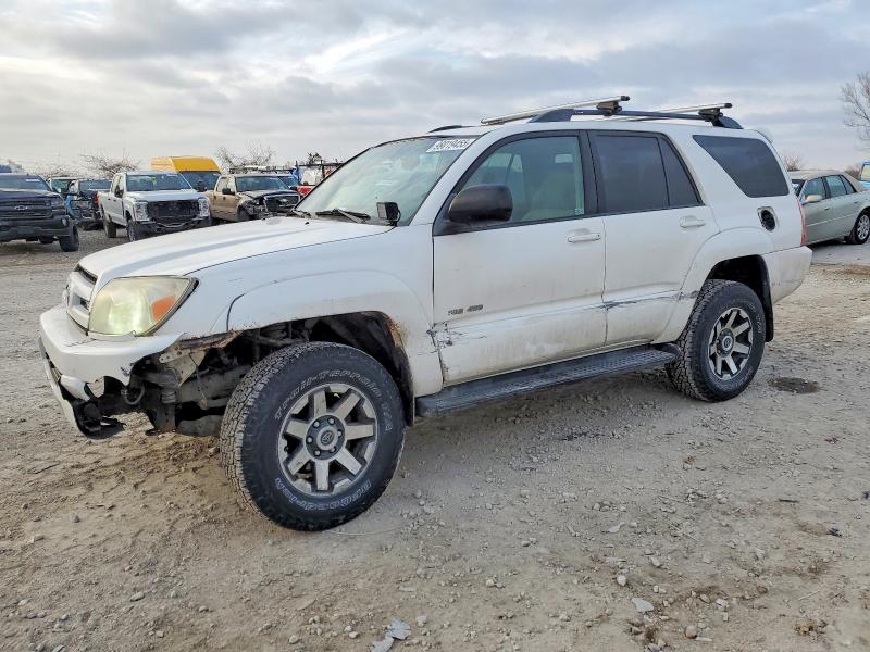 TOYOTA 4RUNNER SR 2004 with VIN JTEBT14R940032297 - Photo from auction