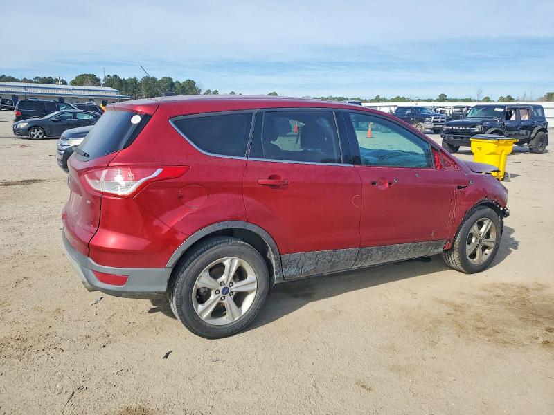 Foto 3 de la subasta – 2015 FORD ESCAPE con VIN 1FMCU0G73FUA74689