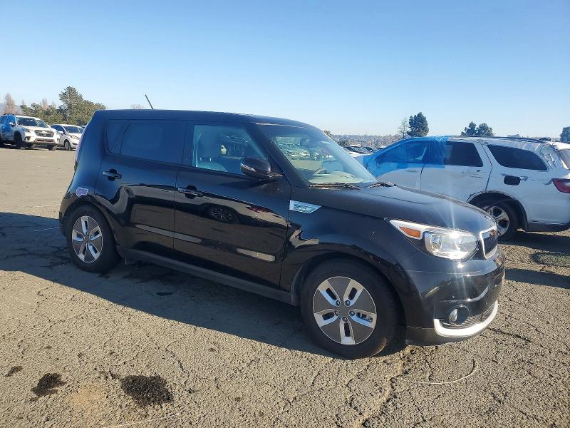 Photo 4 from auction – 2019 KIA SOUL EV + with VIN KNDJX3AE2K7038190