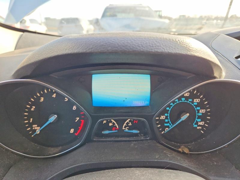 Photo 9 from auction – 2016 FORD ESCAPE SE with VIN 1FMCU0G75GUB97864