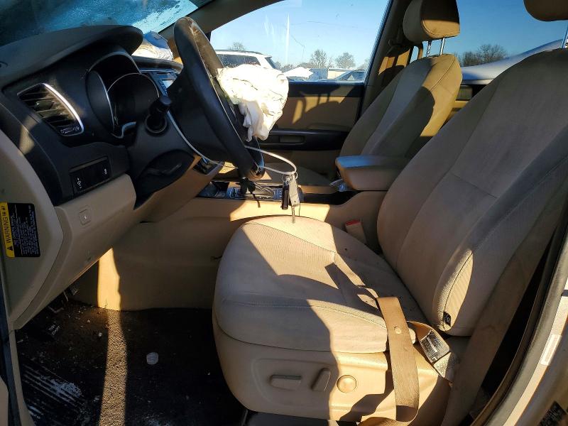 Photo 7 from auction – 2015 KIA SEDONA with VIN KNDMB5C10F6019408