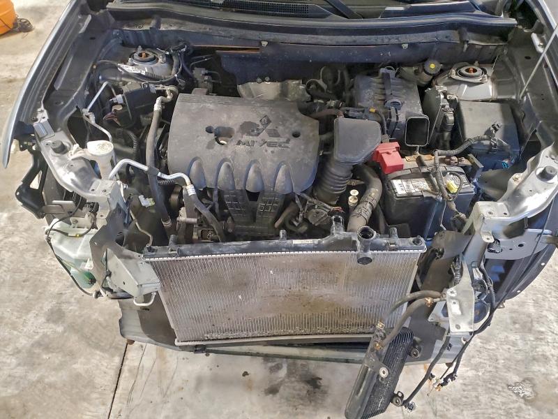 Zdjęcie 11 z aukcji – 2015 MITSUBISHI OUTLANDER z VIN JA4AZ3A30FZ006268