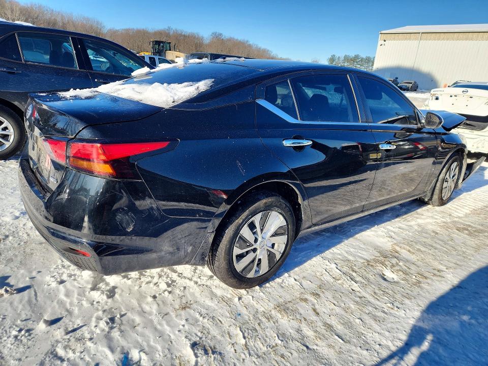 Photo 3 from auction – 2020 NISSAN ALTIMA S with VIN 1N4BL4BWXLC102360