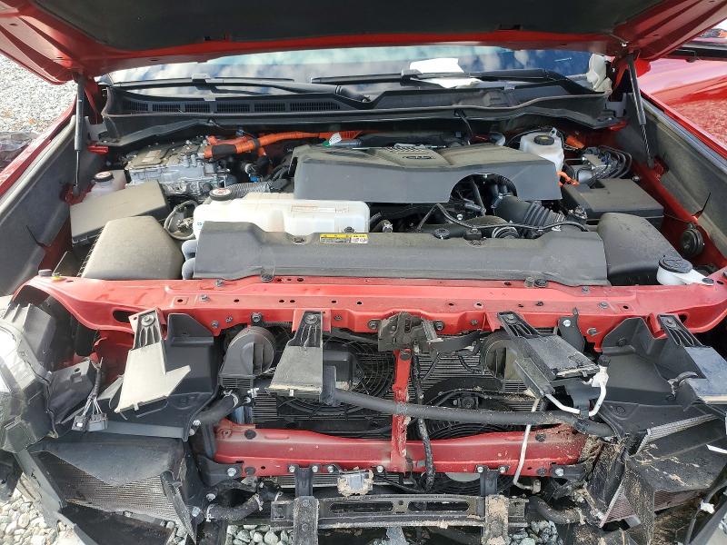 Photo 11 from auction – 2024 TOYOTA TUNDRA with VIN 5TFVC5DB4RX040477