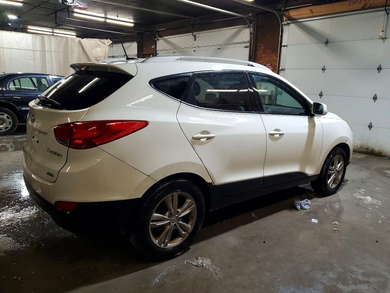 Photo 3 from auction – 2011 HYUNDAI TUCSON GLS with VIN KM8JUCAC3BU169519