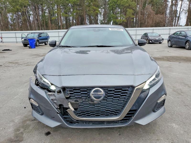 Photo 5 from auction – 2021 NISSAN ALTIMA SR with VIN 1N4BL4CV0MN398596