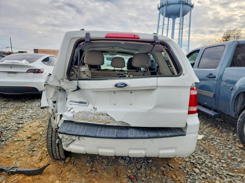 Photo 6 from auction – 2012 FORD ESCAPE HYB with VIN 1FMCU5K35CKB20483
