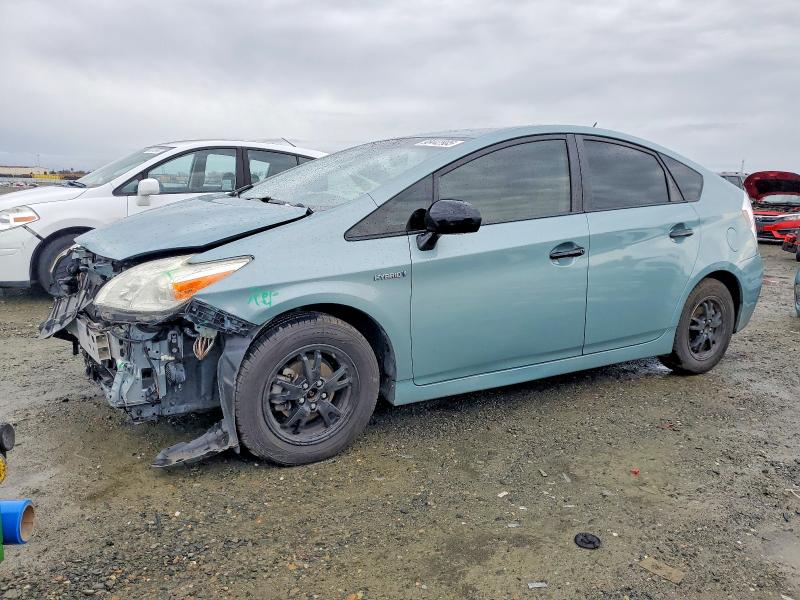 TOYOTA PRIUS 2013 z numerem VIN JTDKN3DU0D1661987 - Zdjęcie z aukcji