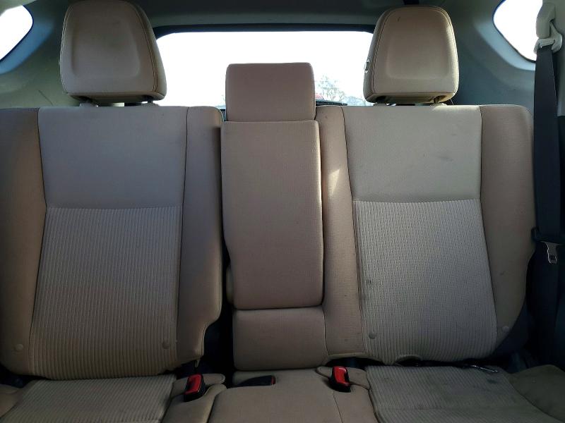 Zdjęcie 10 z aukcji – 2015 TOYOTA RAV4 z VIN JTMWFREV1FJ034498