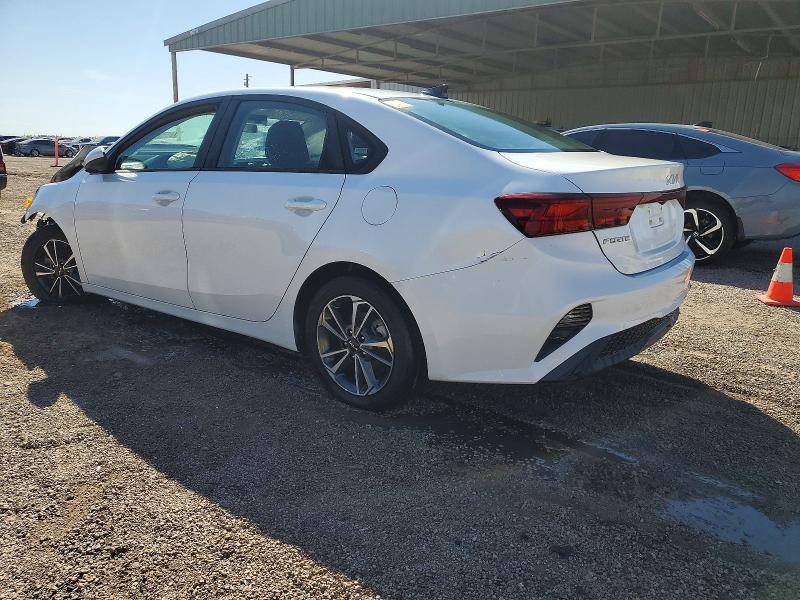 Photo 2 from auction – 2022 KIA FORTE FE with VIN 3KPF24AD4NE417794
