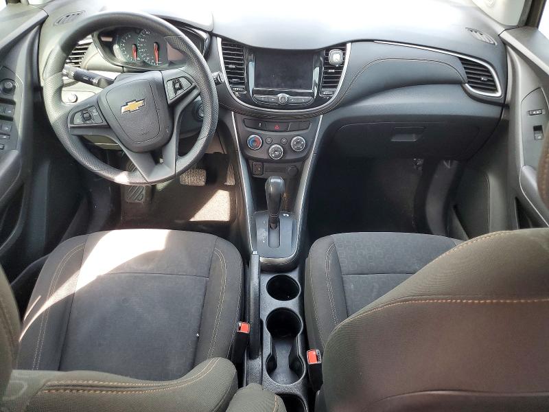 Photo 8 from auction – 2020 CHEVROLET TRAX LS with VIN KL7CJKSBXLB330237