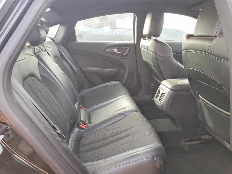 Photo 10 from auction – 2015 CHRYSLER 200 S with VIN 1C3CCCBB6FN700433