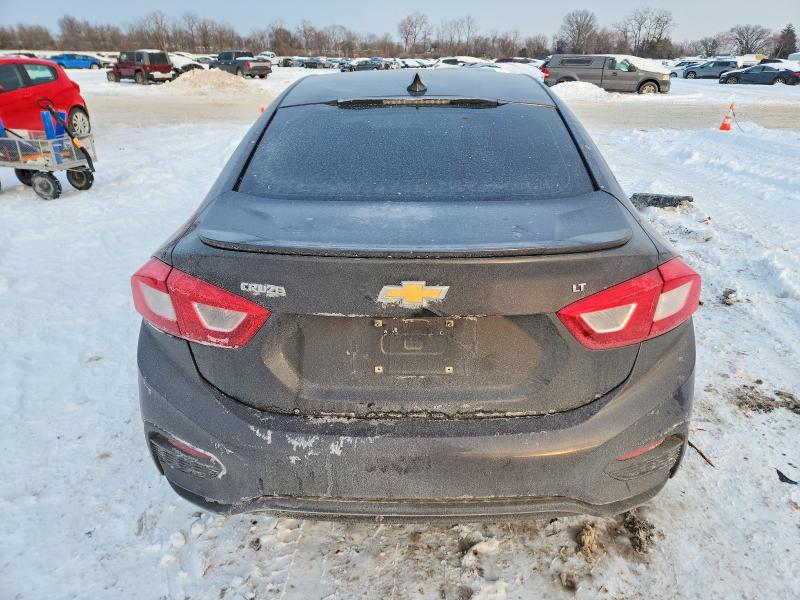 Photo 6 from auction – 2017 CHEVROLET CRUZE with VIN 1G1BD5SM8H7239334