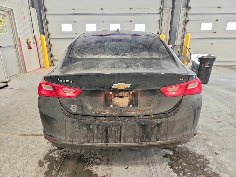 Photo 6 from auction – 2017 CHEVROLET MALIBU with VIN 1G1ZE5ST1HF166154