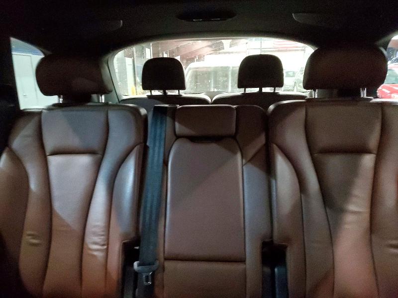 Photo 10 from auction – 2019 AUDI Q7 PREMIUM with VIN WA1LAAF79KD019821