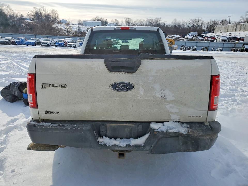 Photo 6 from auction – 2016 FORD F150 SUPER with VIN 1FTFX1EF4GFC90324