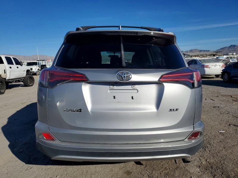 Photo 6 from auction – 2016 TOYOTA RAV4 with VIN 2T3WFREV1GW296511