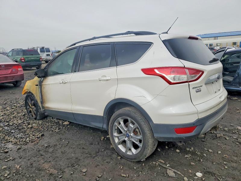 Photo 2 from auction – 2013 FORD ESCAPE with VIN 1FMCU0HX2DUA70080