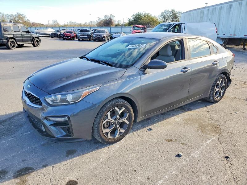 KIA FORTE FE 2019 with VIN 3KPF24AD4KE007508 - Photo from auction