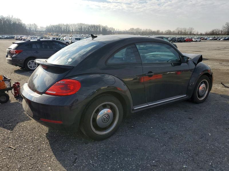 Photo 3 from auction – 2016 VOLKSWAGEN BEETLE 1.8 with VIN 3VWF17AT2GM631636