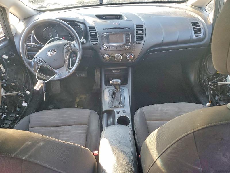 Photo 8 from auction – 2016 KIA FORTE EX with VIN KNAFX5A85G5628900