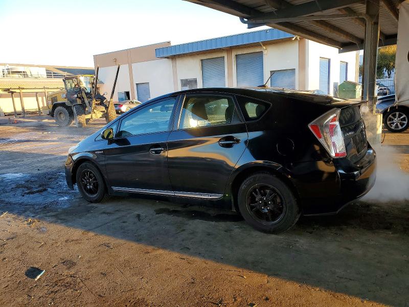 Photo 2 from auction – 2014 TOYOTA PRIUS with VIN JTDKN3DU6E1770925