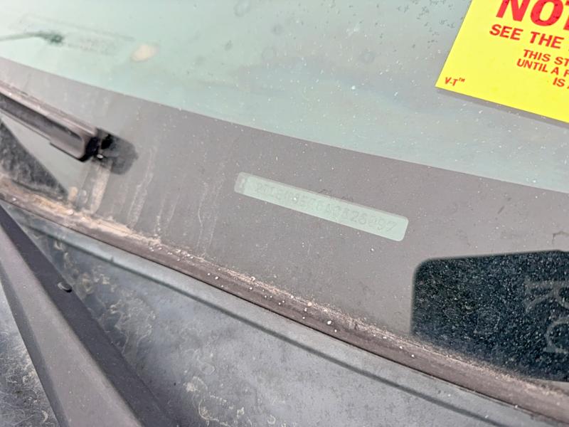 Zdjęcie 12 z aukcji – 2010 TOYOTA COROLLA BA z VIN 2T1BU4EE5AC526897