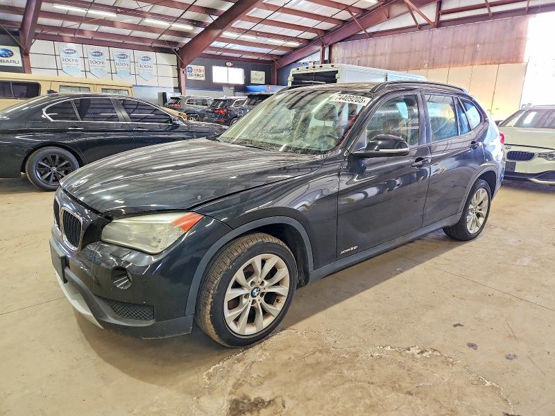 BMW X1 2014 with VIN WBAVL1C54EVY20583 - Photo from auction