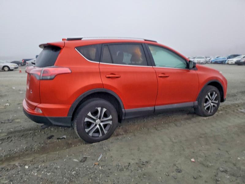 Photo 3 from auction – 2016 TOYOTA RAV4 LE with VIN 2T3BFREV1GW410957