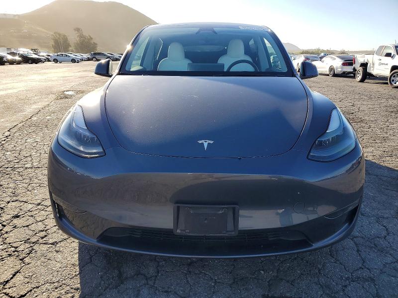 Foto 5 de la subasta – 2023 TESLA MODEL Y con VIN 7SAYGDEFXPF948438
