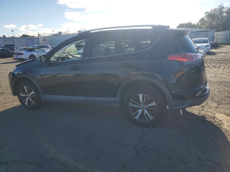 Photo 2 from auction – 2016 TOYOTA RAV4 XLE with VIN 2T3RFREV2GW510354