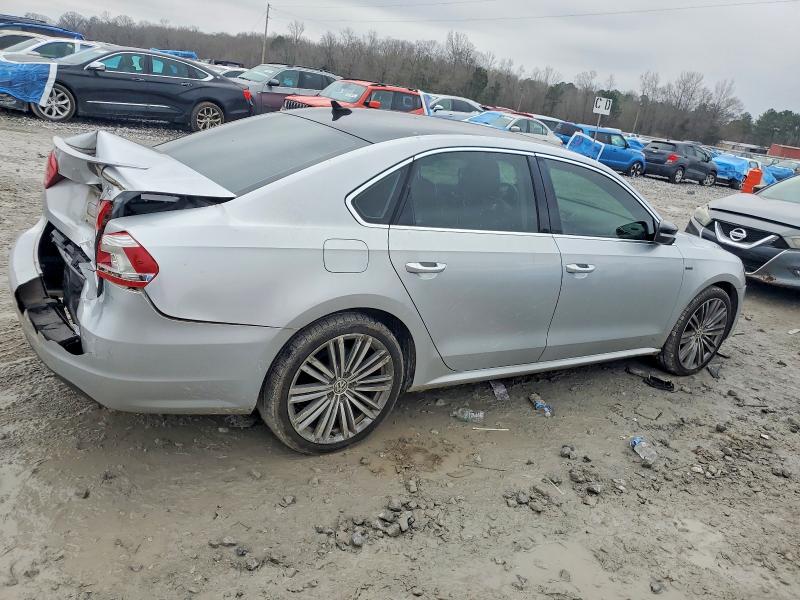 Photo 3 from auction – 2015 VOLKSWAGEN PASSAT with VIN 1VWBT7A33FC100244